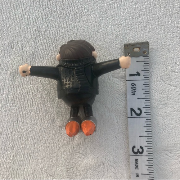 McDonalds Minions Happy Meal Toy 2019 Young Gru - Picture 2 of 6